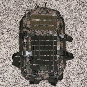 Red Rock Outdoor Gear Tactical Woodland Backpack